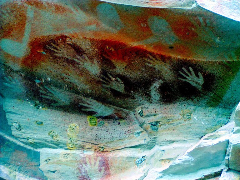 rock-art-444867_1920